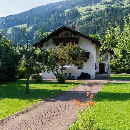 Apartment Haus Wilhelmer In Osttirol Sillian